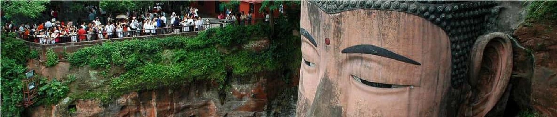 Take a round-trip excursion from Chengdu to visit the UNESCO-listed Leshan Giant Buddha on a one-day tour with personal service.